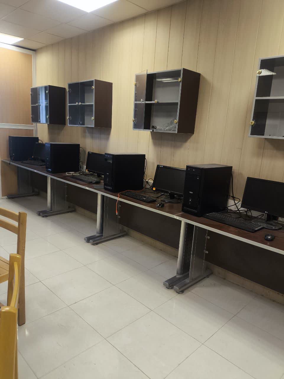 تصویر آزمایشگاه